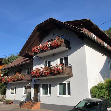 Appartement Zirbenduft Ferienhaus Fuenf Sinne 도브리아흐 외부 사진